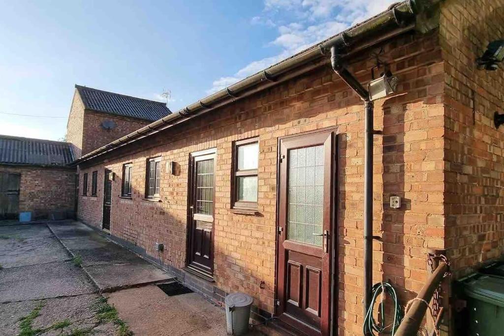 Hillfields Farm Barn - A Rural Equestrian Escape Apartment Coventry Exterior foto