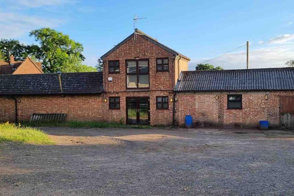 Hillfields Farm Barn - A Rural Equestrian Escape Apartment Coventry Exterior foto